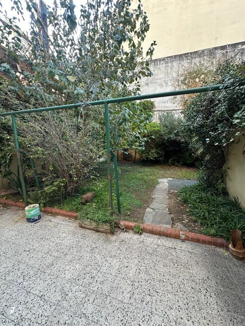 Foto de VENTA DEPARTAMENTO TIPO PH EN FLORES, imagen 1