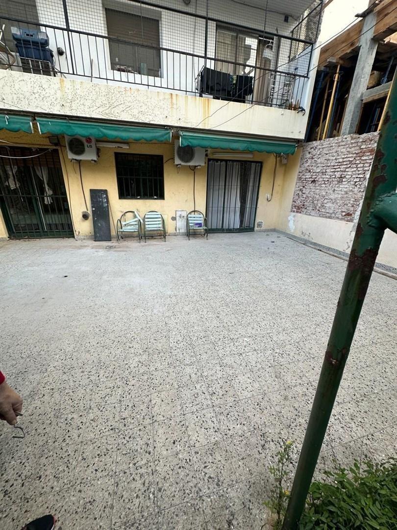 Foto de VENTA DEPARTAMENTO EN FLORES TIPO PH, imagen 3