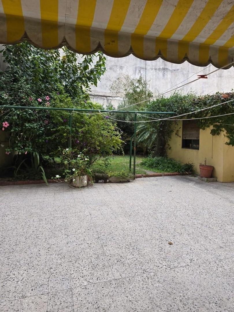 Foto de VENTA DEPARTAMENTO EN FLORES TIPO PH, imagen 1