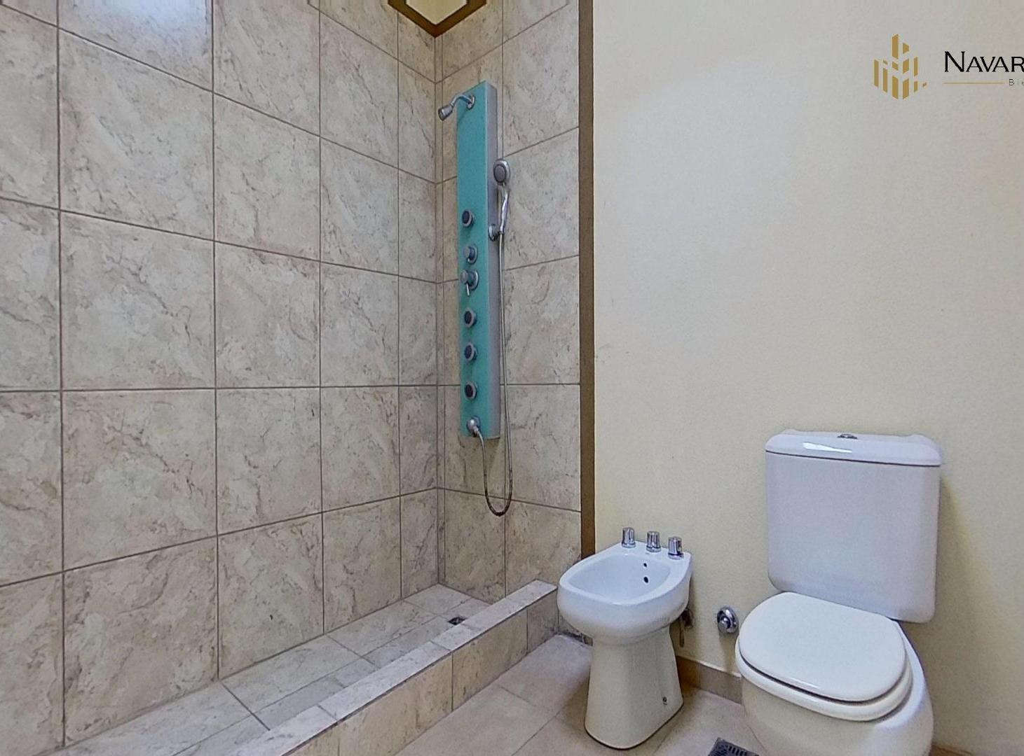 Foto de VENTA CASA RECICLADA + MONOAMBIENTE EN SAN ISIDRO, imagen 2