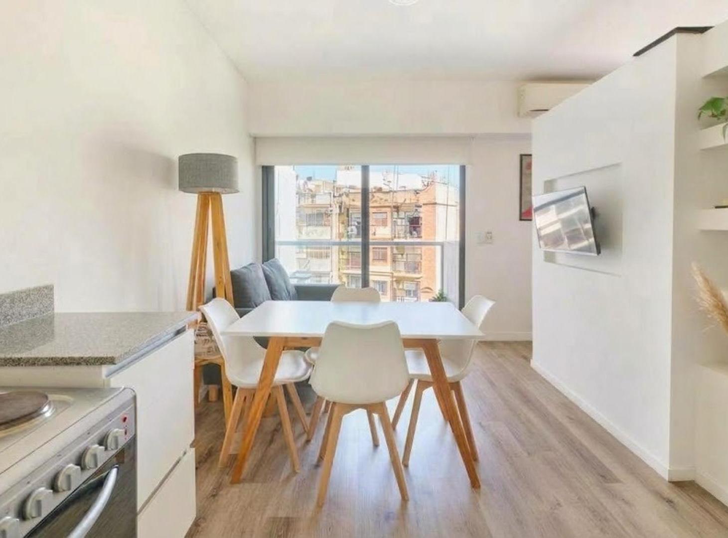 Foto de UBICACION ESTRATEGICA. IMPECABLE MONOAMBIENTE DIVISIBLE, imagen 1