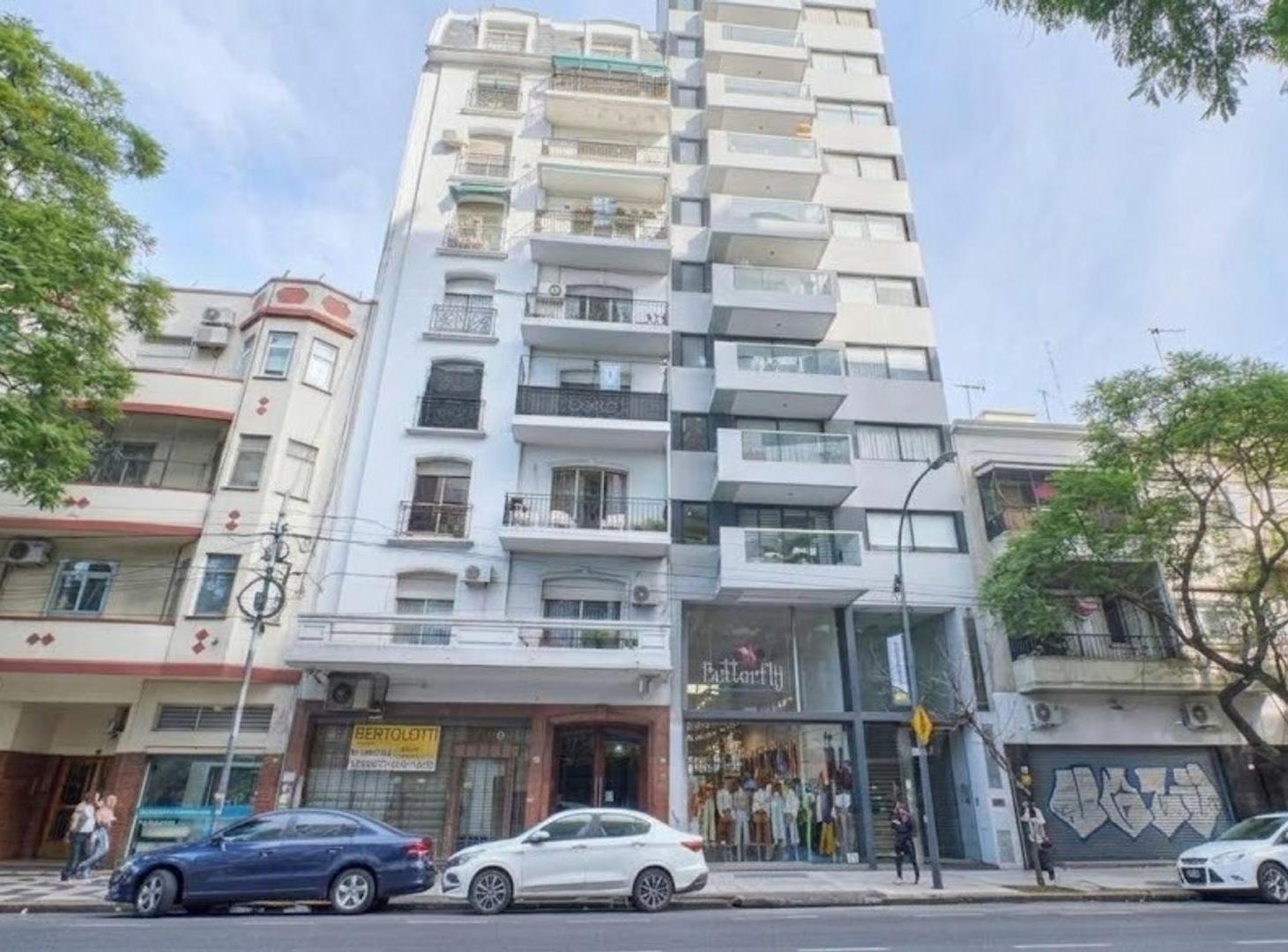 Foto de UBICACION ESTRATEGICA. IMPECABLE MONOAMBIENTE DIVISIBLE, imagen 4
