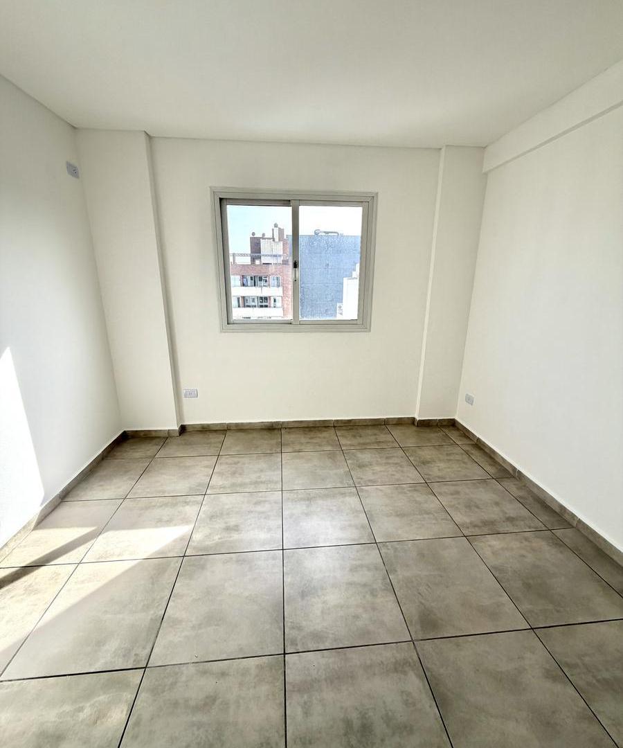 Foto de Departamento de 1 Dormitorio en Barrio General Paz, imagen 3