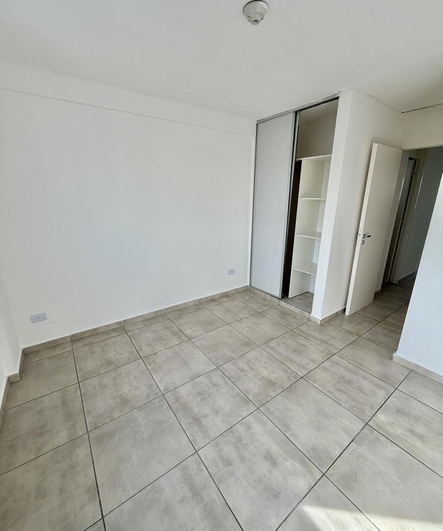Foto de Departamento de 1 Dormitorio en Barrio General Paz, imagen 2