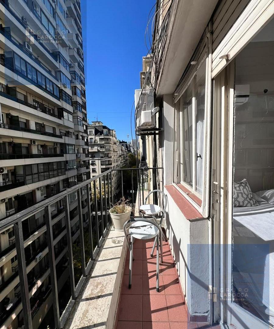 Foto de Monoambiente con BALCÓN - Arenales y Av. Callao - LUMINOSO - mejor zona, imagen 1