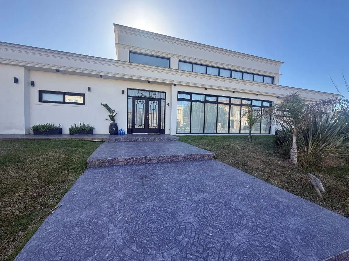 Casa en Venta La Martona 3 Dormitorios (1 en Suite) con Pileta 8
