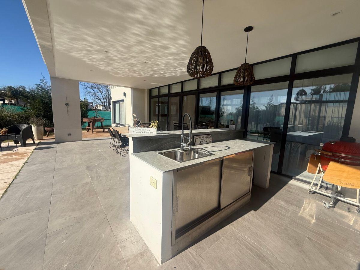 Foto de Casa en Venta Completamente Equipada y Amueblada La Martona 3, imagen 4