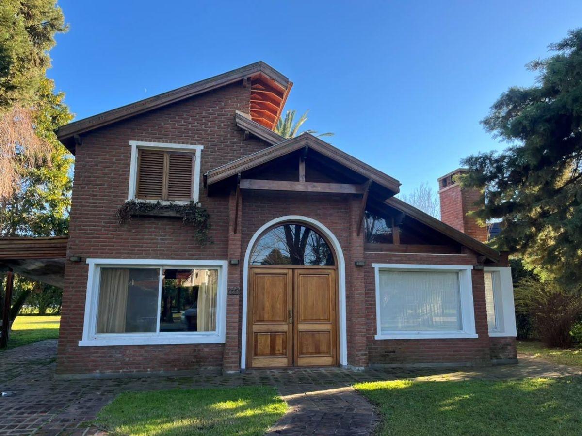 Foto de Casa en Venta La Martona 2 Dormitorios con Pileta, imagen 4