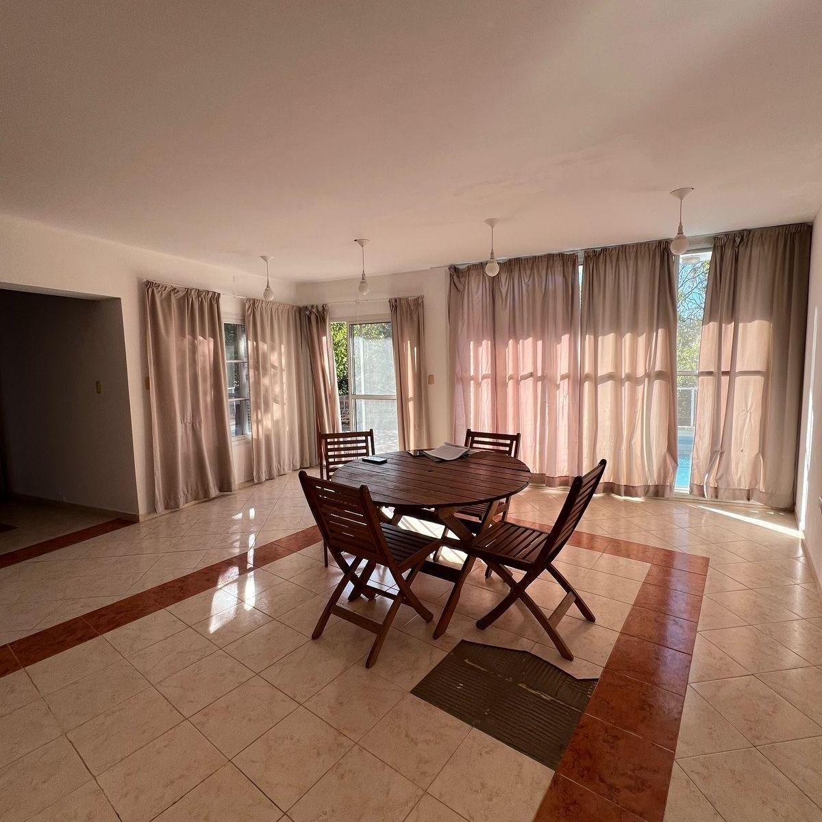 Alquiler/venta Casa 2 Dorm. con Pileta en Barrio Cerrado Los Aromitos. 5