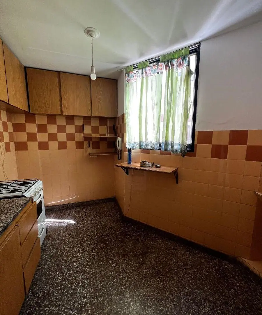 ALQUILAMOS DEPARTAMENTO DE DOS DORMITORIOS CON BALCÓN EN NUEVA CÓRDOBA 5