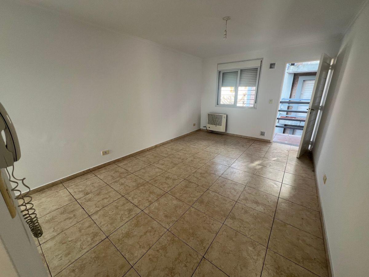 Foto de Alquilamos departamento de 1 dormitorio en B° Villa Cabrera, imagen 4