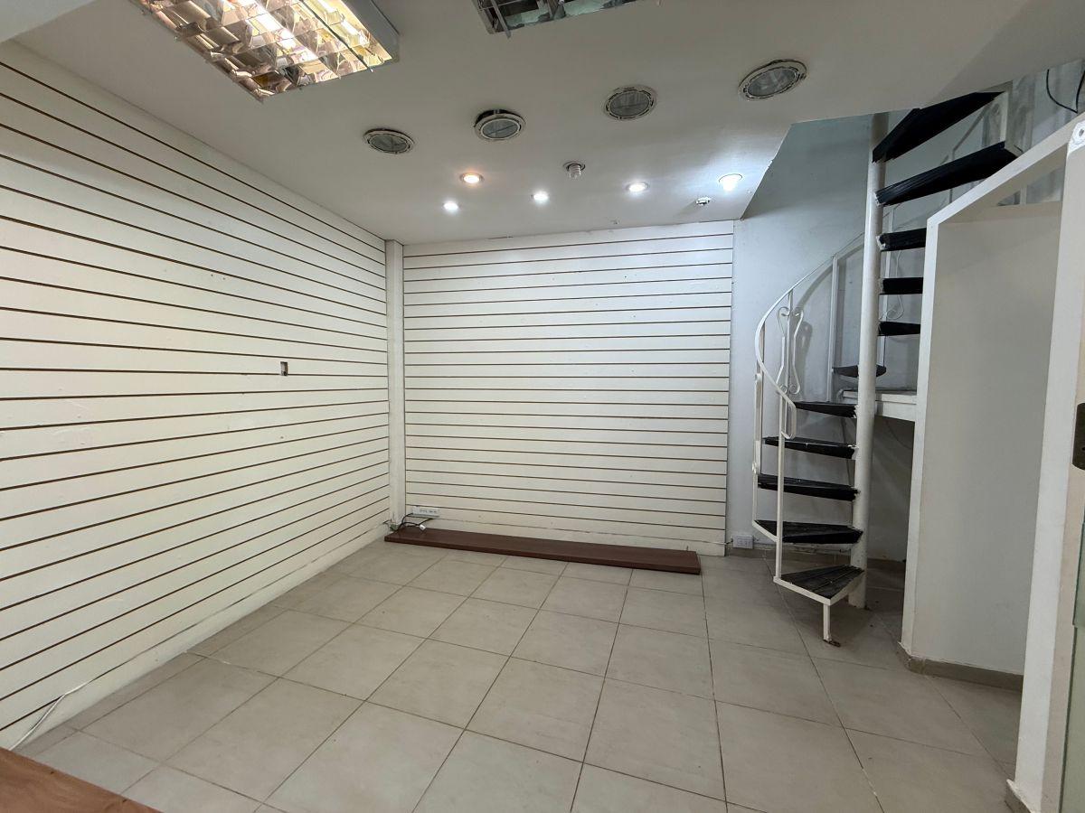 Foto de ALQUILER LOCAL COMERCIAL + DEPOSITO, BARRIO CENTRO, imagen 2