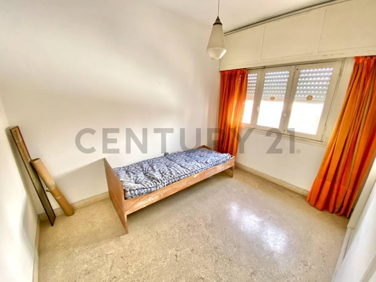 Venta Casa Moron 5 Ambientes 8.66x45 m Ideal Inversor 2