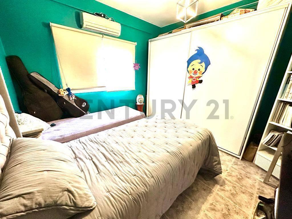 Foto de VENTA CASA 4 AMBIENTES VILLA TESEI GRAN LOTE, imagen 5
