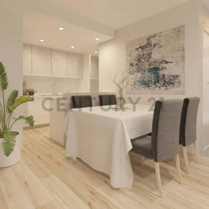 Foto de VENTA DEPARTAMENTO 4 AMBIENTES NORDELTA CON 2 COCHERAS Y BAULERA, imagen 2