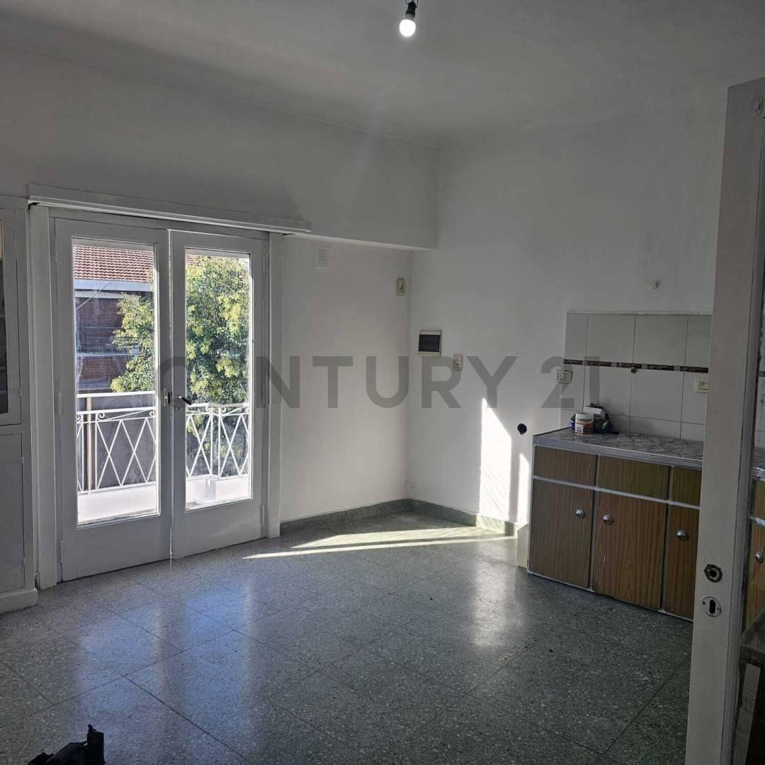 VENTA PH 3 AMBIENTES CIUDADELA
