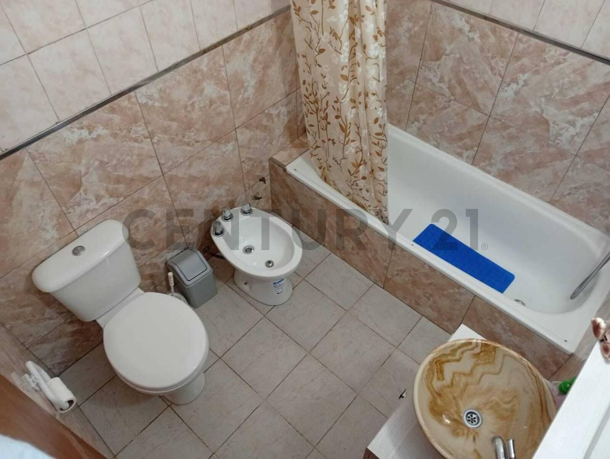 Venta Casa Moron 4