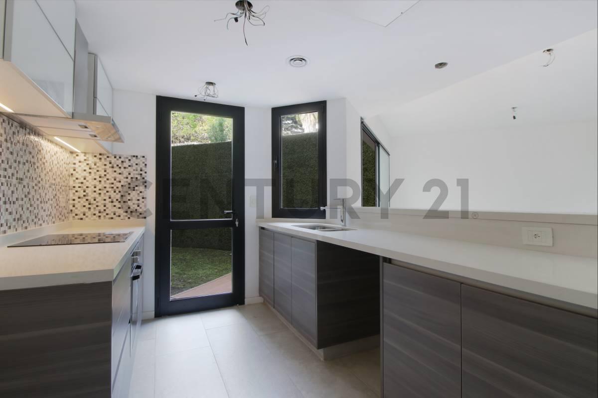Venta Triplex 4 Ambientes Belgrano R a Estrenar 1
