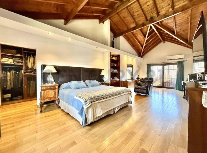 VENTA CASA 6 AMBIENTES ITUZAINGO NORTE 4