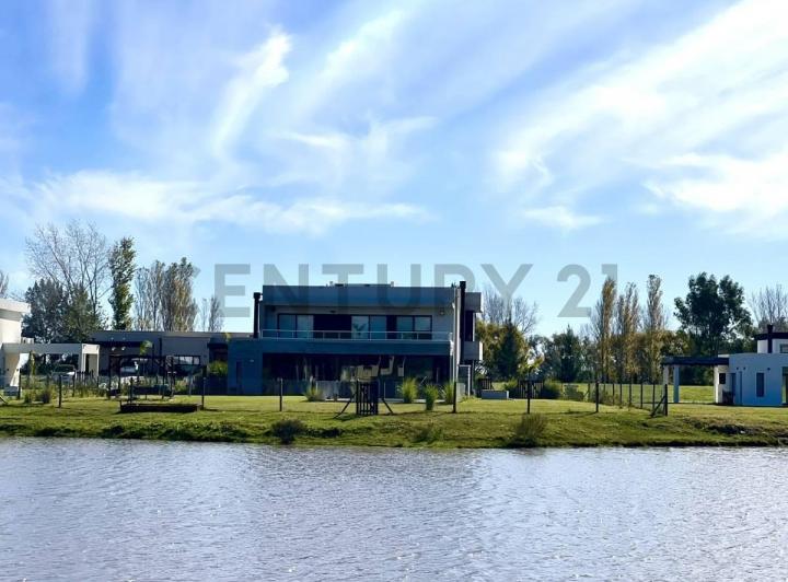 Alquiler Casa en Área 60, La Victoria – Lote a la Laguna 2