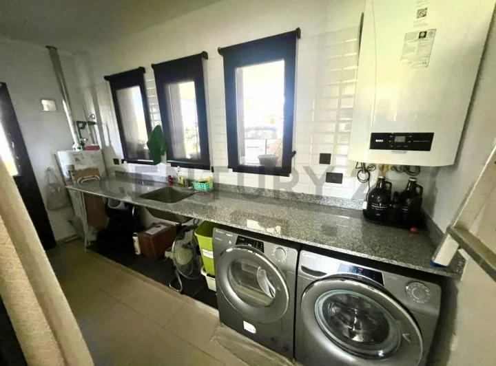 Alquiler Casa en Área 60, La Victoria – Lote a la Laguna 4
