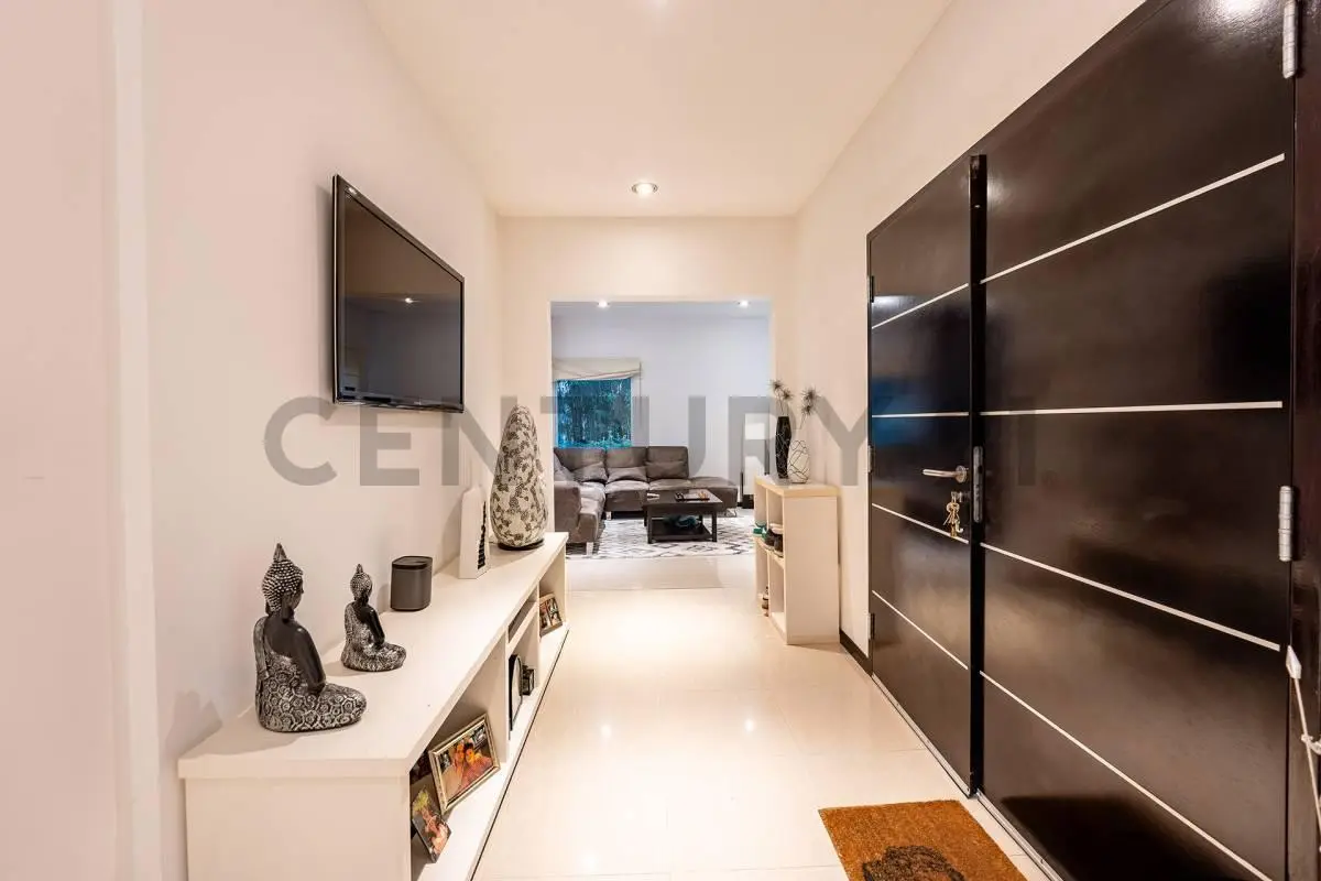 VENTA CASA 7 AMBIENTES PILETA EL NACIONAL 1200M2 3