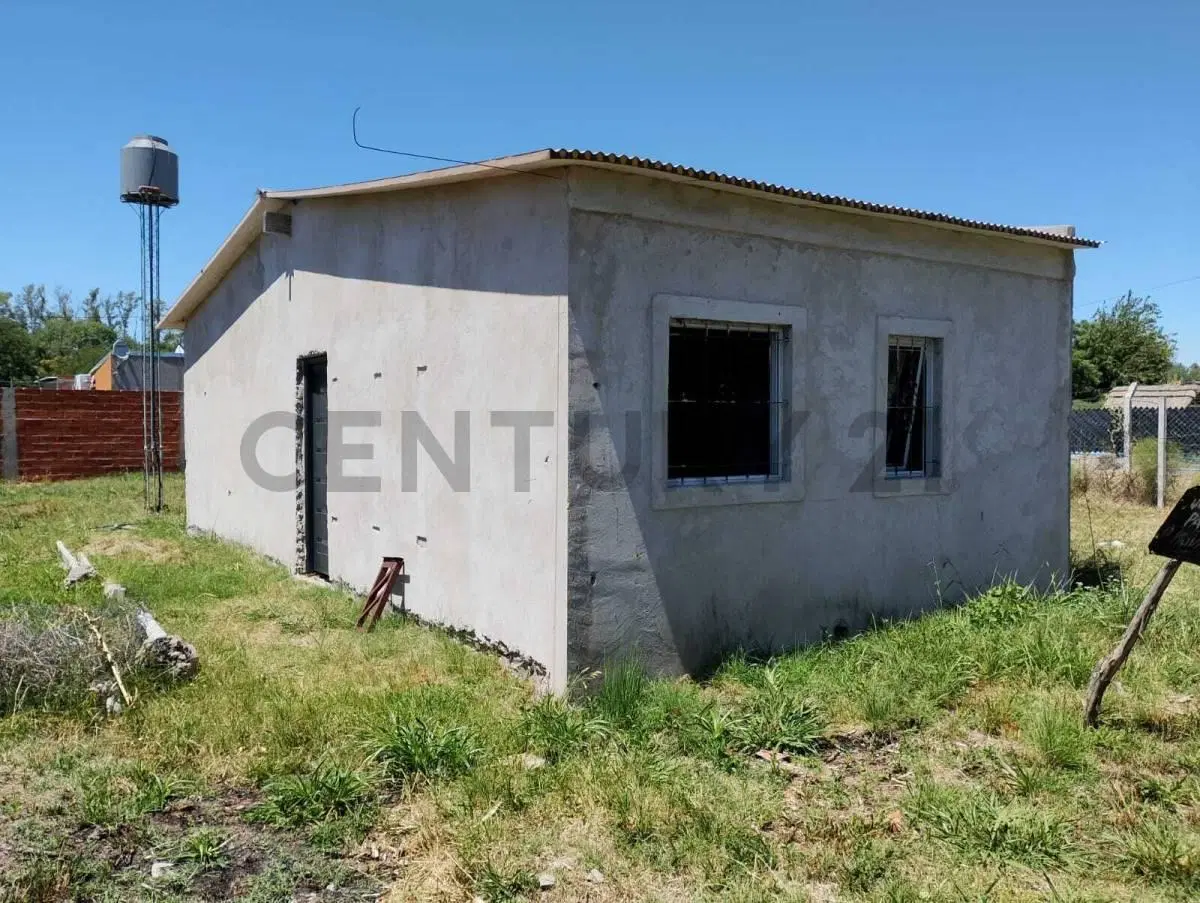 LOTE EN VENTA  CON CONSTRUCCIÓN DE 50 MT2 3