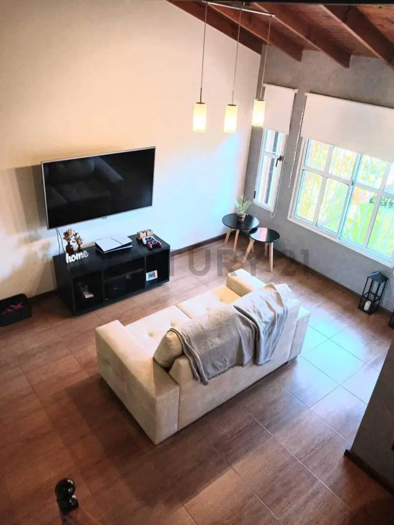 VENTA CASA ITUZAINGO NORTE 5 AMBIENTES CON PILETA 5