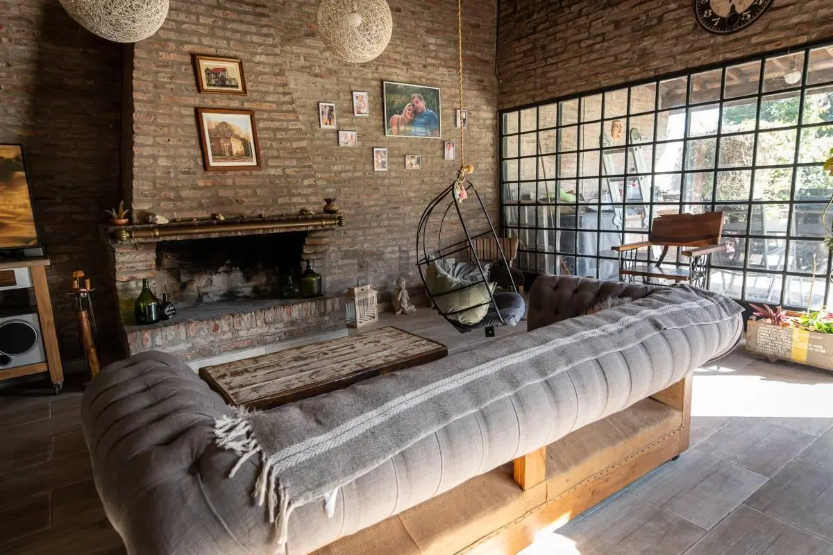 VENTA CASA BELLA VISTA 7 AMBIENTES PILETA PARQUE QUINCHO 4