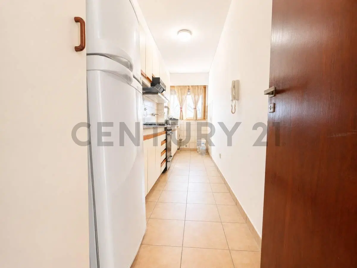 ALQUILER DEPARTAMENTO 2 AMBIENTES CASTELAR EXCELENTE UBICACIÓN 4