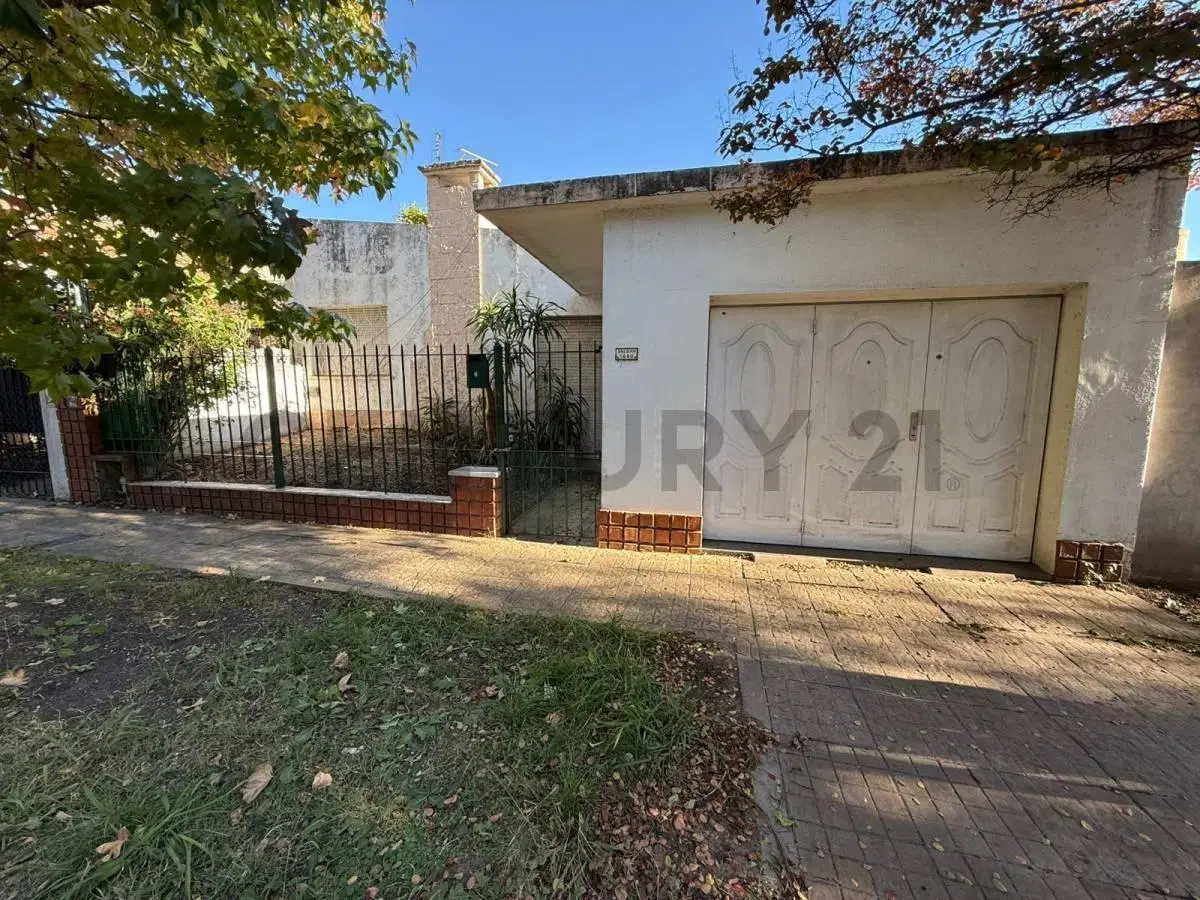 VENTA CASA A RECICLAR 3 AMBIENTES ITUZAINGO NORTE 5