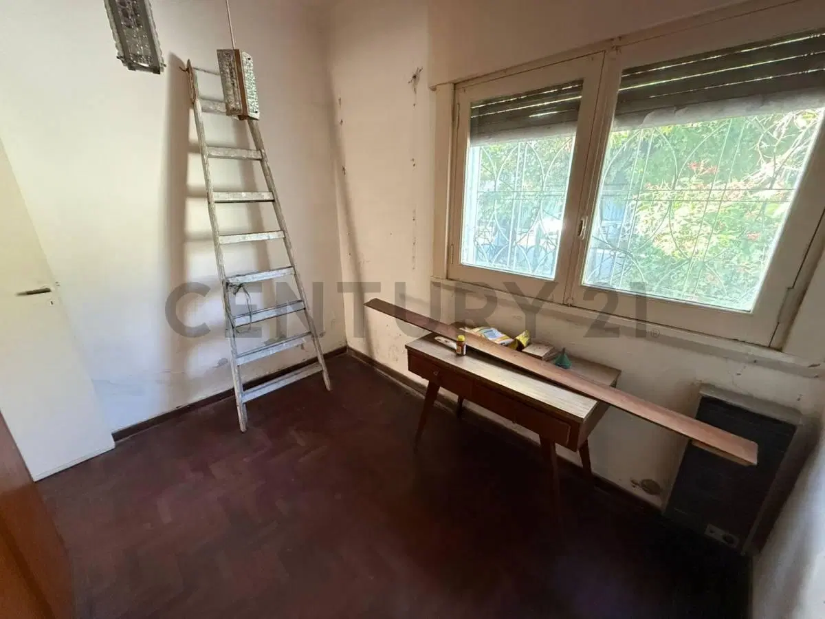VENTA CASA A RECICLAR 3 AMBIENTES ITUZAINGO NORTE 4