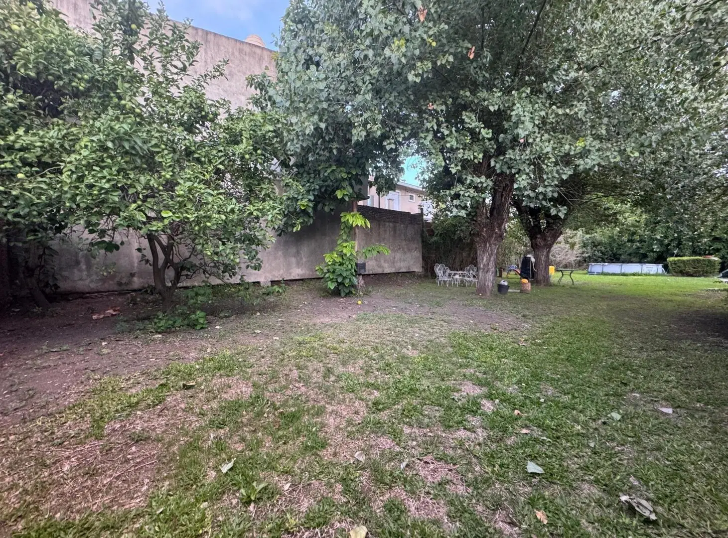 LOTE EN VENTA EN MARTIN CORONADO 3