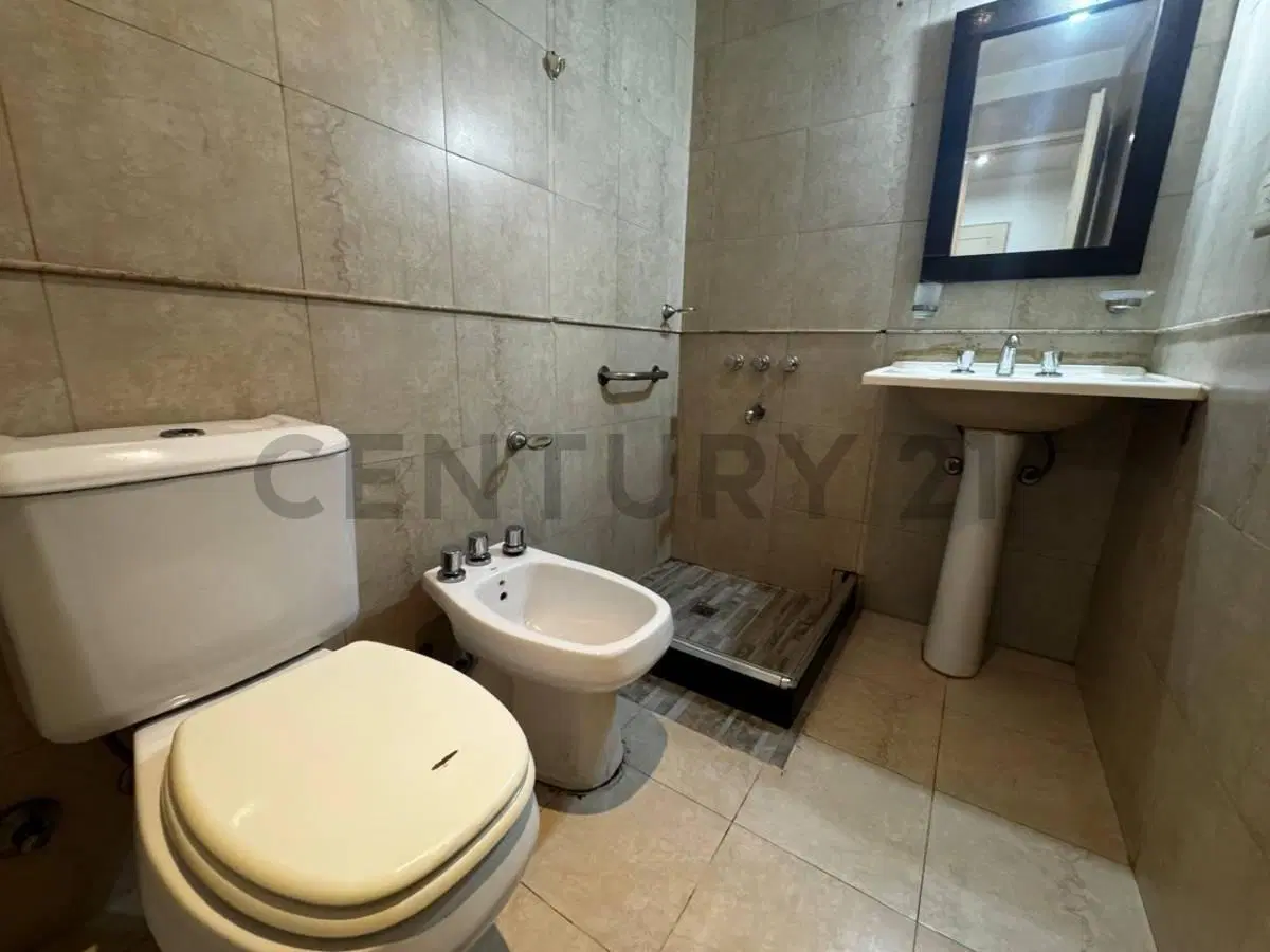 VENTA DEPARTAMENTO 2 AMBIENTES VILLA BOSCH CON PATIO Y BALCON 4