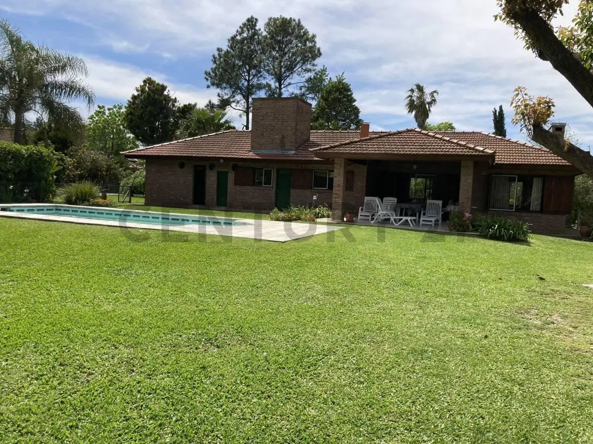 VENTA CASA 4 AMBIENTES BANCO PROVINCIA GRAN LOTE 2