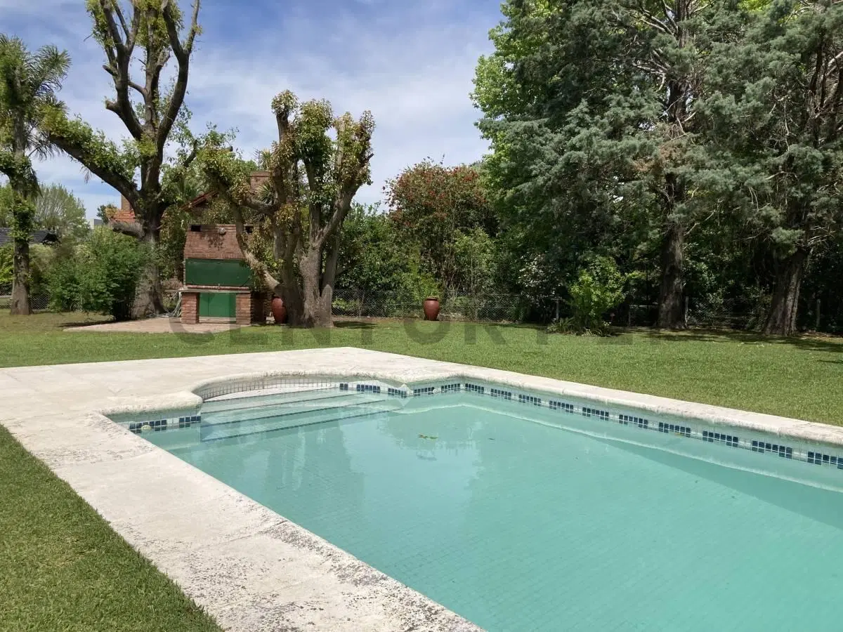 VENTA CASA 4 AMBIENTES BANCO PROVINCIA GRAN LOTE 5