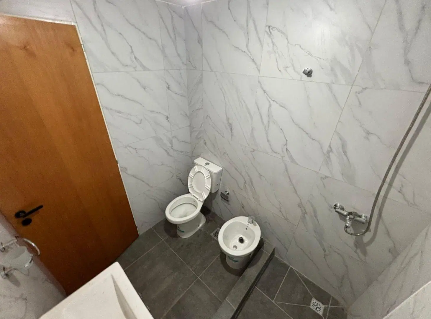 VENTA DEPARTAMENTO 2 AMBIENTES CASTELAR A ESTRENAR 2