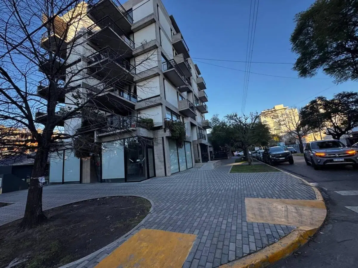 VENTA DEPARTAMENTO 2 AMBIENTES CON BALCÓN ATERRAZADO – ITUZAINGÓ 2