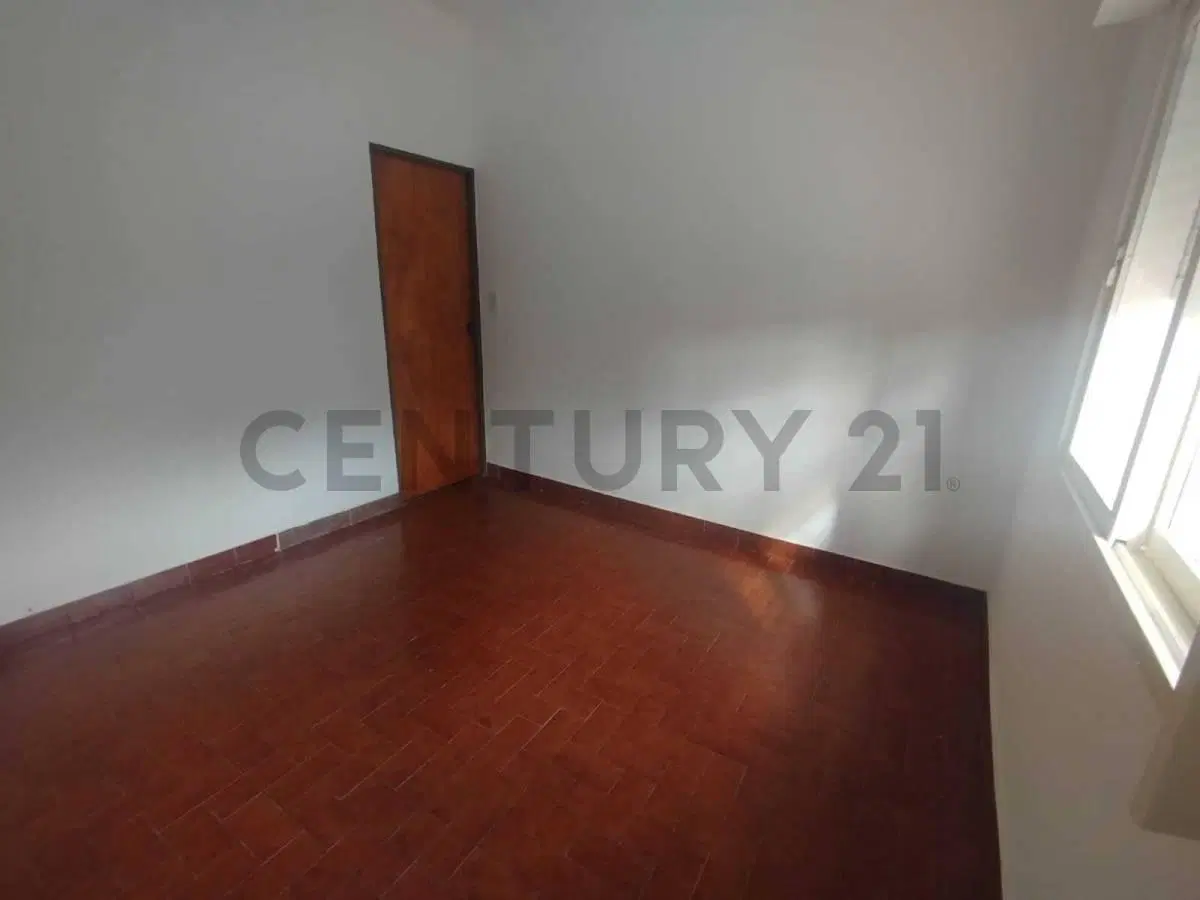 VENTA PH 3 AMBIENTE CON TERRAZA DE EXCLUSIVO, PARRILLA Y COCHERA - HAEDO 2