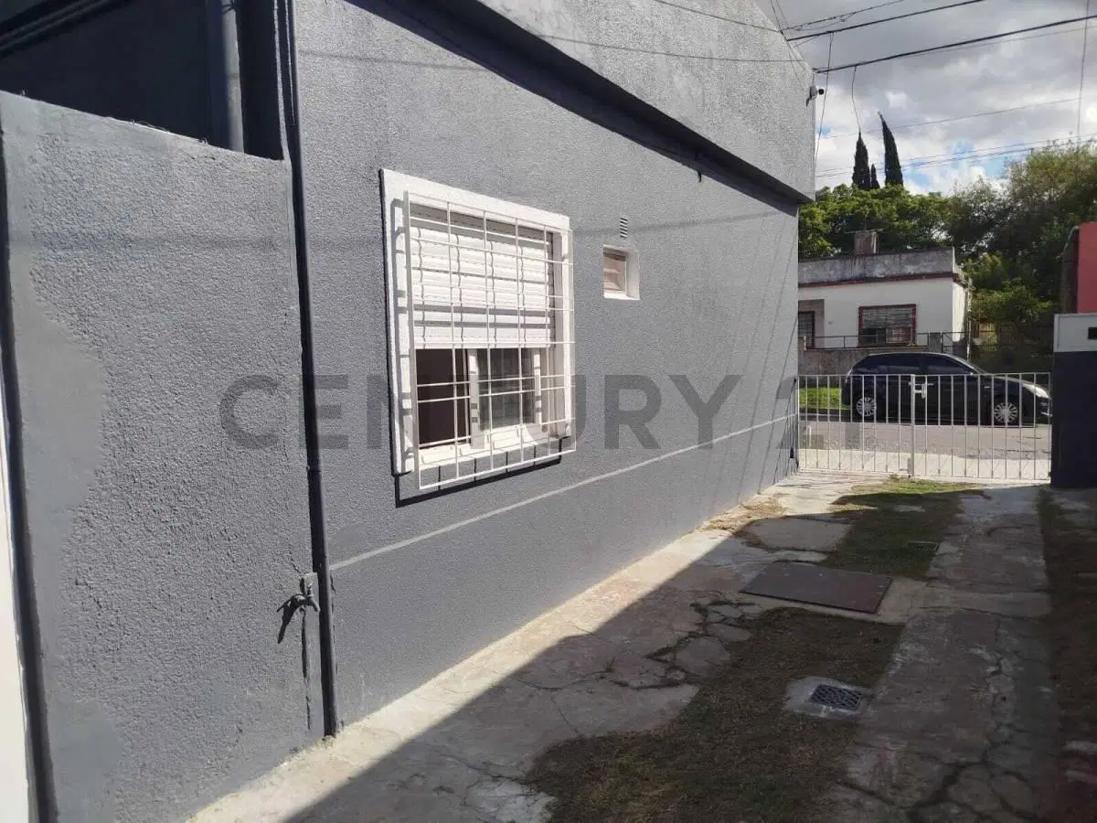 VENTA PH 3 AMBIENTE CON TERRAZA DE EXCLUSIVO, PARRILLA Y COCHERA - HAEDO 5
