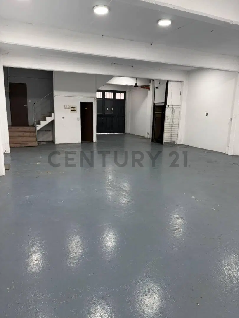 ALQUILER GALPÓN CON OFICINAS – LOMAS DEL MIRADOR 5