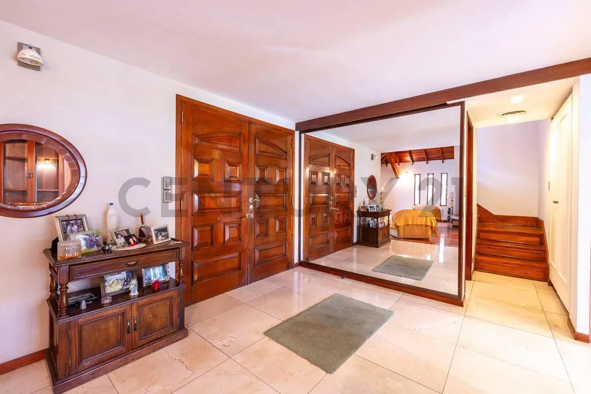 VENTA CASA CHALET 4 AMBIENTES CASTELAR NORTE QUINCHO PISCINA JARDIN LOTE 1550 5