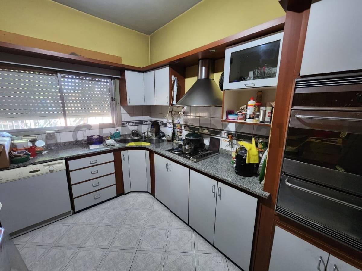 Foto de venta cas multifamiliar mas departamento de 4 ambientes en planta alta con entrada individual, imagen 5