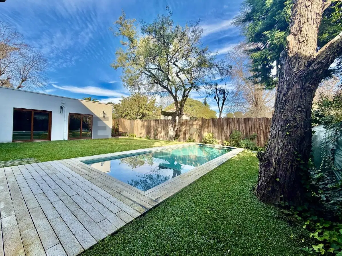 Venta de casa en Parque Leloir, Ituzaingo, GBA Oeste 3