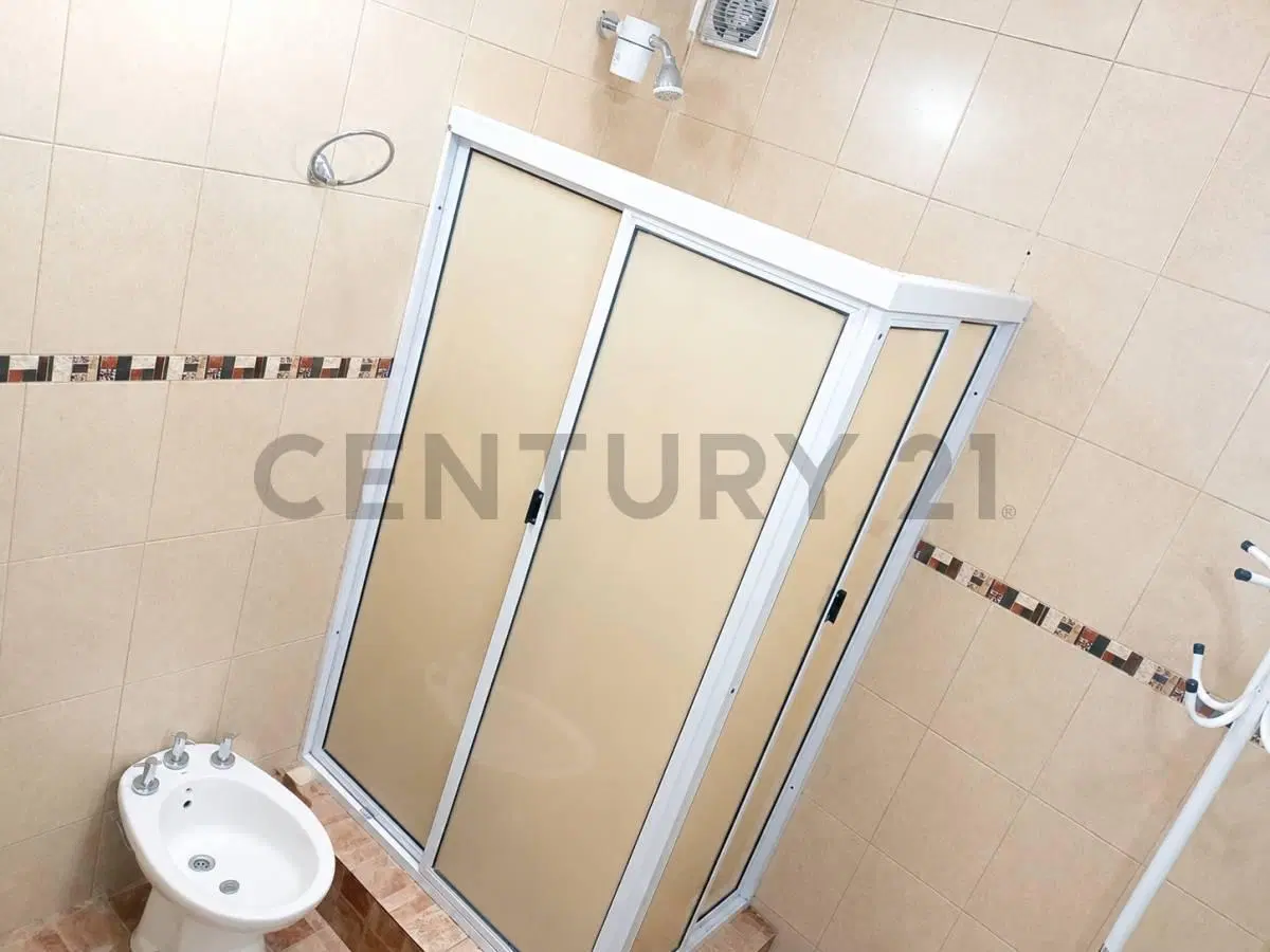 VENTA PH 3 AMBIENTES ISIDRO CASANOVA PATIO COCHERA 5