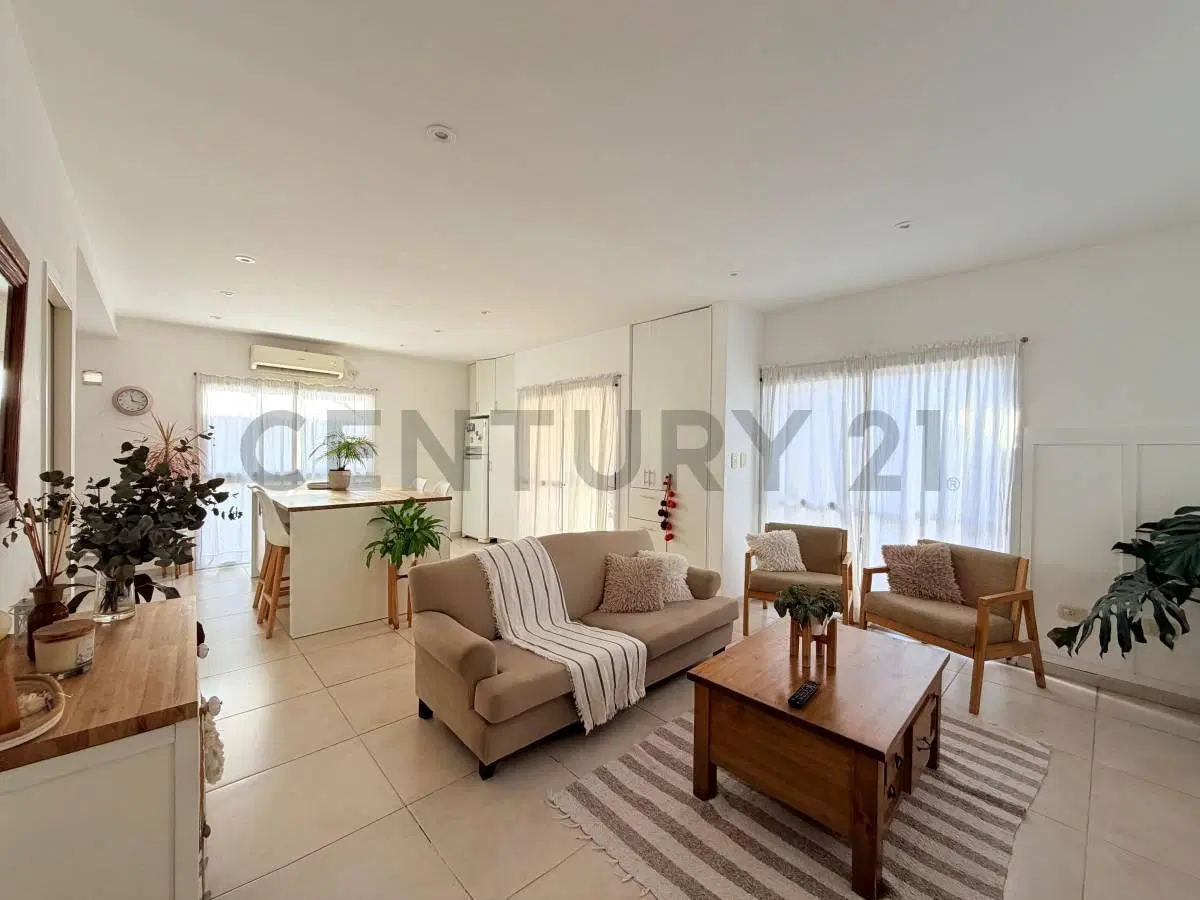VENTA DEPARTAMENTO 3 AMBIENTES CASTELAR TERRAZA COCHERA 5