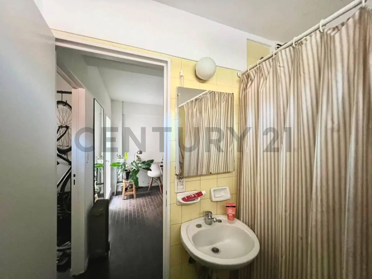 VENTA DEPARTAMENTO 2 AMBIENTES ALMAGRO 3