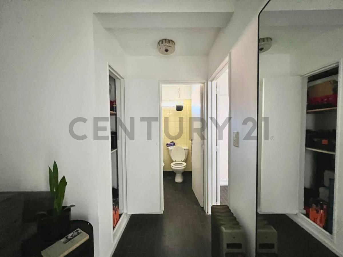 Foto de VENTA DEPARTAMENTO 2 AMBIENTES ALMAGRO, imagen 5