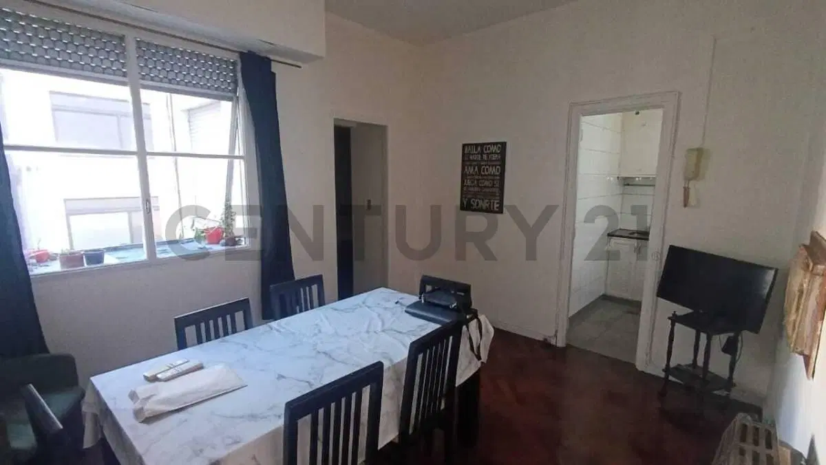 ALQUILER DEPARTAMENTO 2 AMBIENTES CENTRO 8