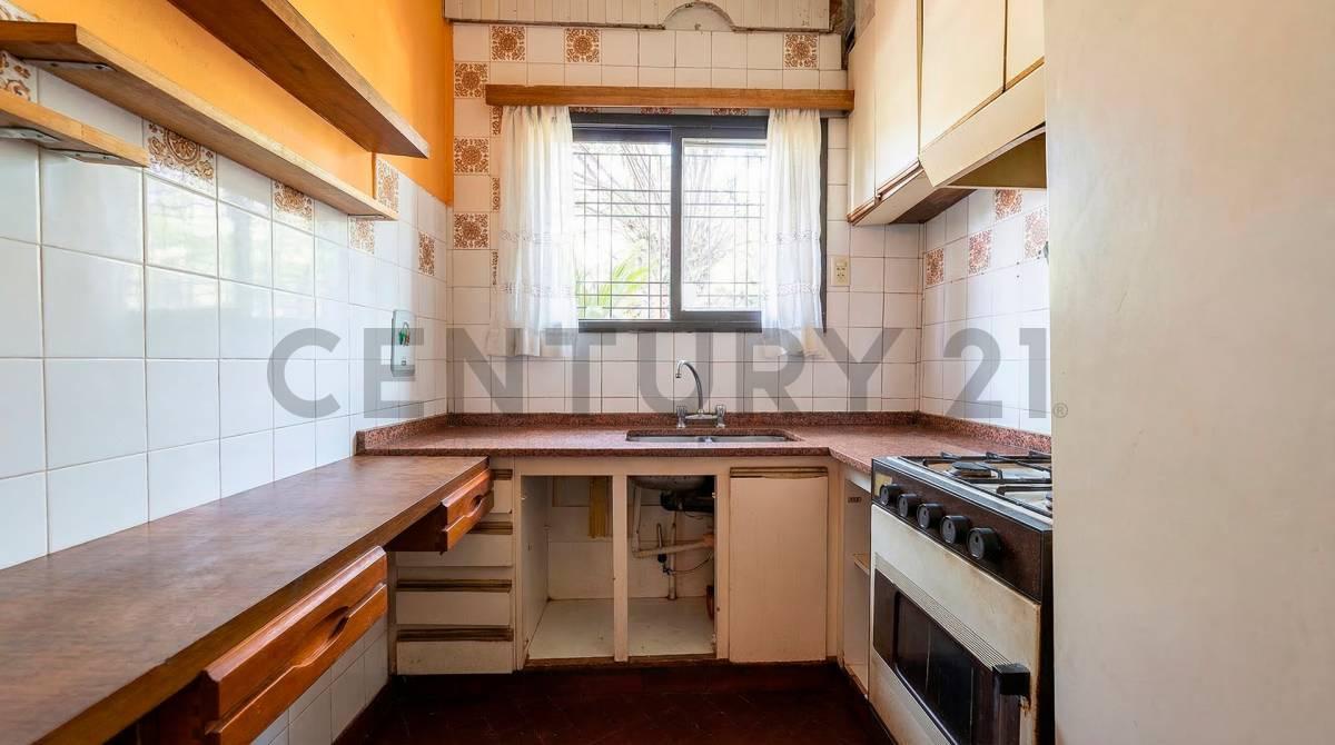 Foto de Venta Casa Duplex Ramos Mejia Villa Sarmiento 4 ambientes, imagen 2